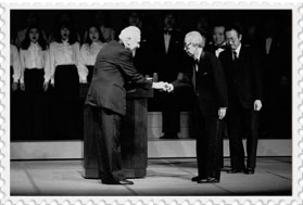 创业者松下幸之助 生涯 举行日本国际奖颁奖仪式