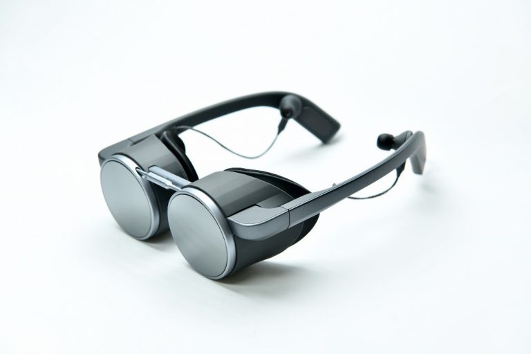 CES2020: 松下开发出世界首款※１兼具5K与HDR VR眼镜