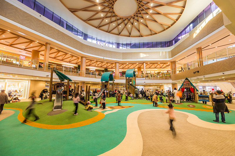 中国的永旺梦乐城内，儿童与家庭友好型设施十分完善